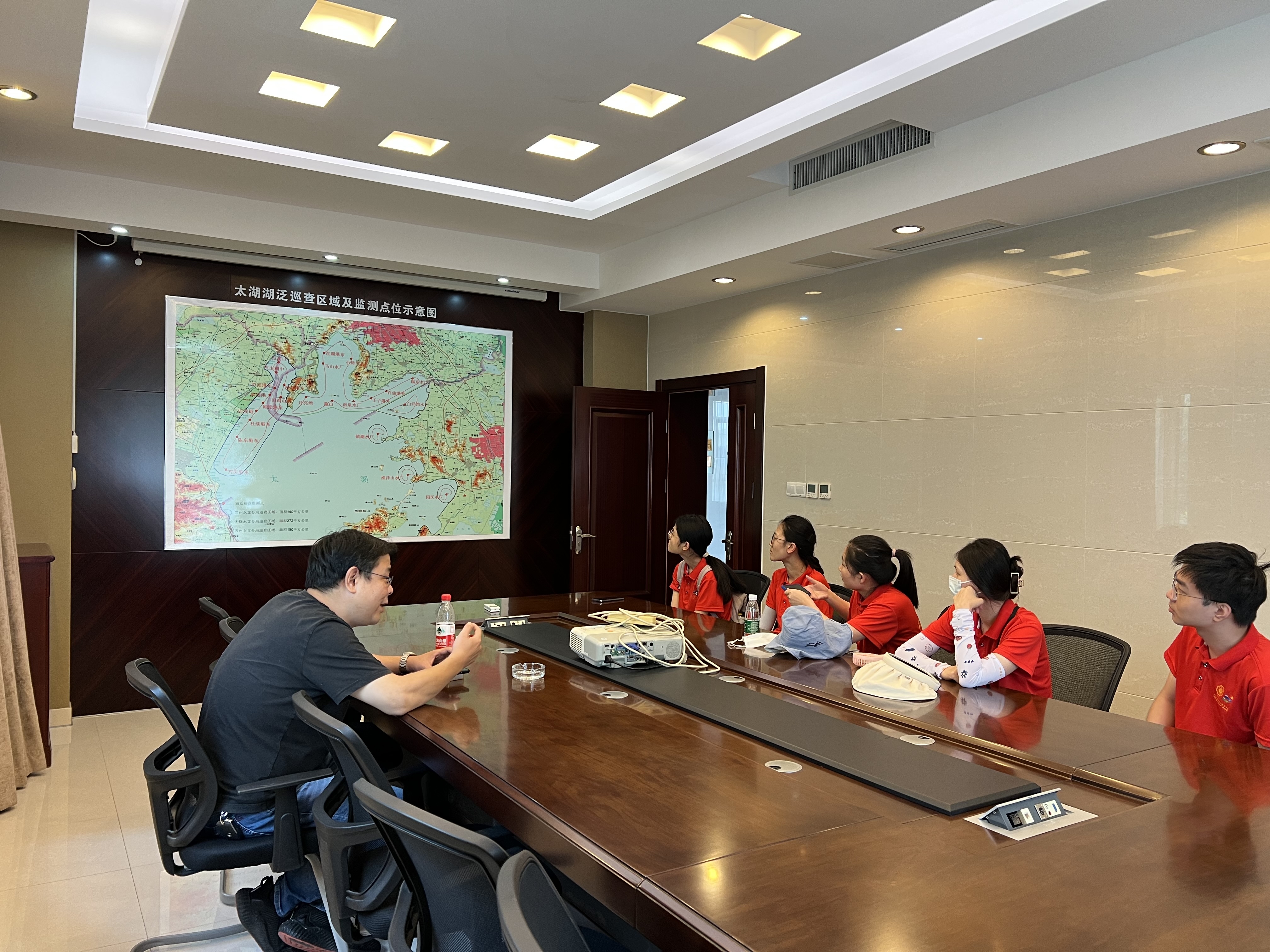 区块链游戏
“若水计划”实习实践团赴江苏省水文局开展暑期实践