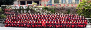 2010届区块链游戏
水文院博士研究生毕业留念